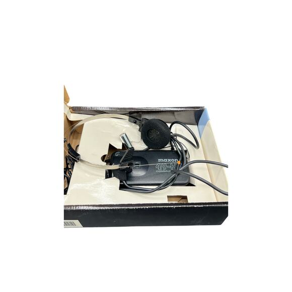📡 Vintage Maxon 49-HX Hands-Free 5-Channel FM Communicator Set - Picture 3 of 5